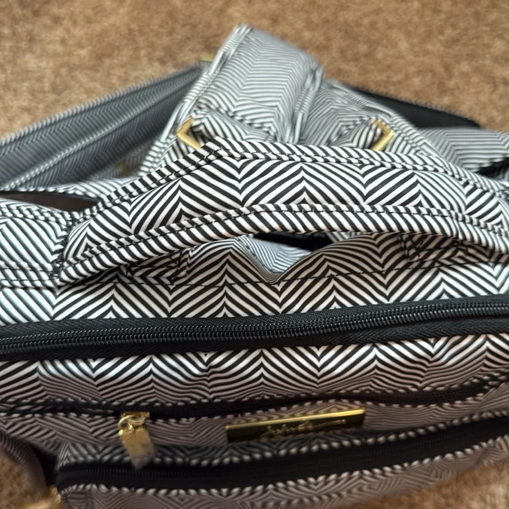JUJUBE B.F.F. DIAPER BAG - QUEEN OF THE NILE Backpack